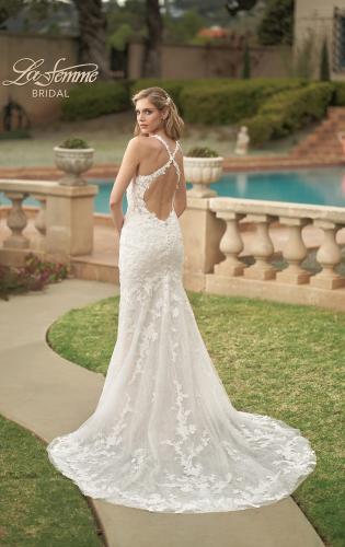 Picture of: Beautiful Lace Dress with Open Back and Detailed Train in IIB, Style: B1039, Back Picture