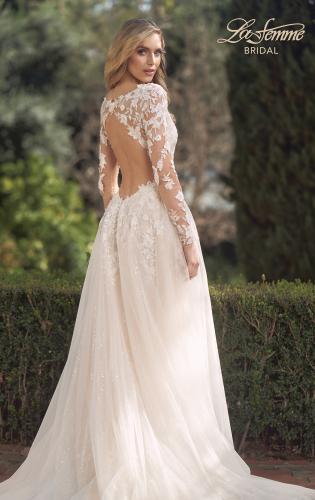 Picture of: Long Sleeve A-Line Dress with Slit and Plunge Neck in IIBI, Style: B1040, Detail Picture 2