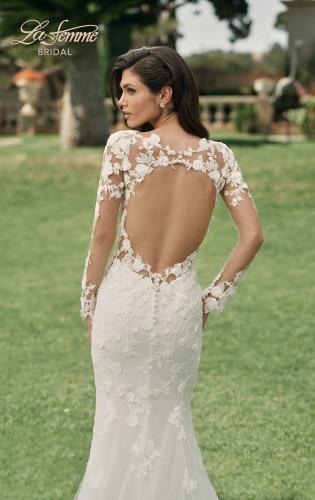 Picture of: Trumpet Style Wedding Dress with Stunning Clover Shape Train and Sleeves in III, Style: B1299, Detail Picture 2