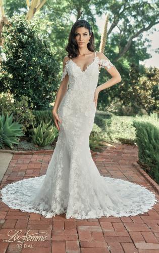 Picture of: Lace Trumpet Wedding Dress with Off the Shoulder Straps in IIII, Style: B1240, Main Picture