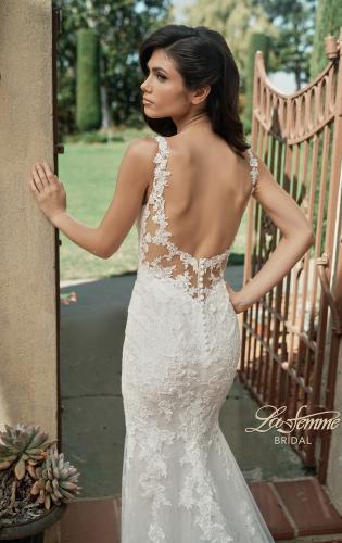 Picture of: Trumpet Gown with Plunge Neck and Detailed Lace Train in IIII, Style: B1199, Detail Picture 2