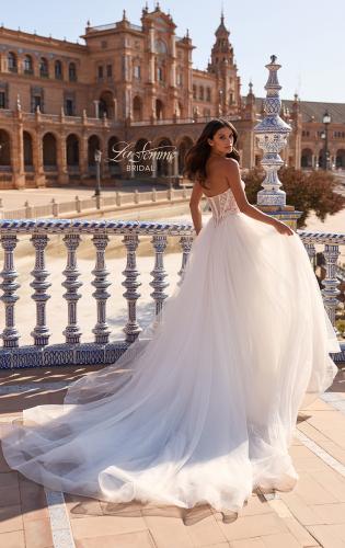 Picture of: Stunning Strapless Lace Corset Wedding Dress with Tulle Skirt in IIIII, Style: B1468, Detail Picture 1