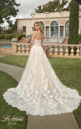 Picture of: Wedding Dress with Full A-Line Skirt and Gorgeous Lace Details in INI, Style: B1088, Back Picture
