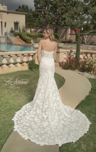 Picture of: Strapless Lace Gown with Sweetheart Neckline in WIIII, Style: B1253, Back Picture