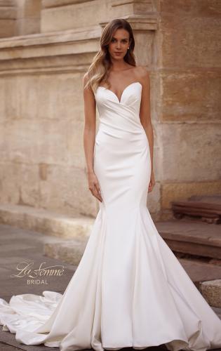 Picture of: Strapless Sweetheart Satin Mermaid Wedding Dress in Ivory, Style: B1414, Main Picture