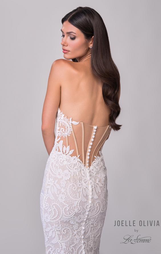 Picture of: Strapless Lace Wedding Gown with Sweeheart Top and Clover Train in WIINI, Style: J2219, Detail Picture 13