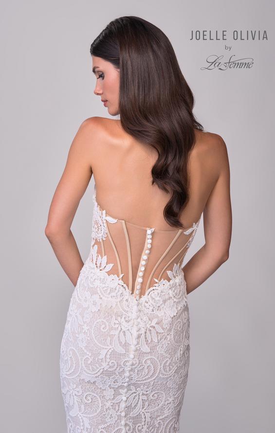 Picture of: Strapless Lace Wedding Gown with Sweeheart Top and Clover Train in WIINI, Style: J2219, Detail Picture 17
