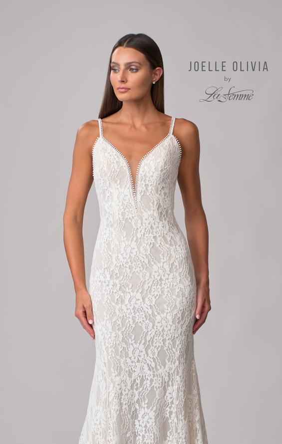 Picture of: Gorgeous Lace Gown with Scallop Detailing and Low Back in WLII, Style: J2090, Detail Picture 10