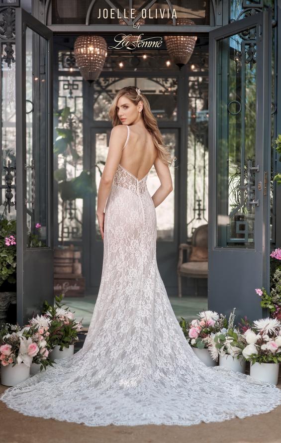 Picture of: Gorgeous Lace Gown with Scallop Detailing and Low Back in ivory, Style: J2090, Detail Picture 4