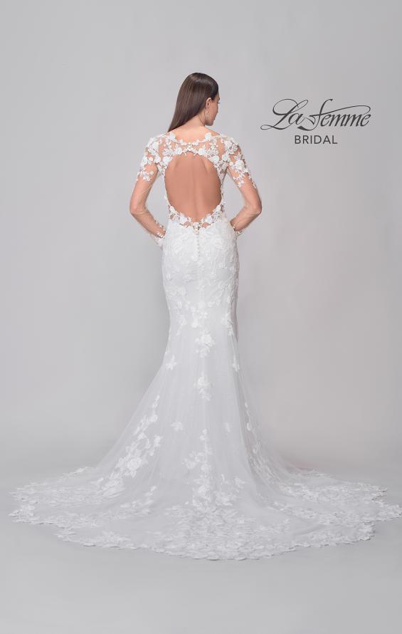 Picture of: Trumpet Style Wedding Dress with Stunning Clover Shape Train and Sleeves in III, Style: B1299, Detail Picture 9