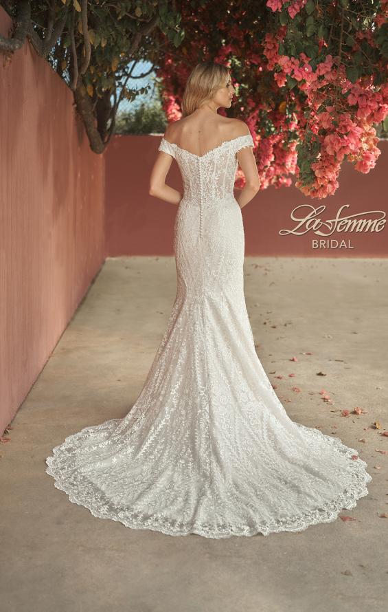 Picture of: Gorgeous Lace Off the Shoulder Mermaid Wedding Gown in III, Style: B1043, Detail Picture 3