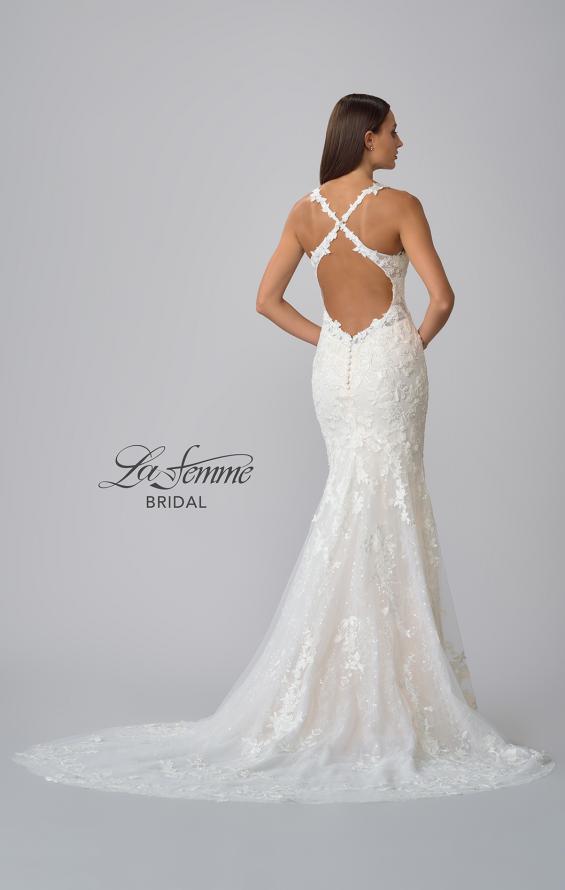 Picture of: Beautiful Lace Dress with Open Back and Detailed Train in III, Style: B1039, Detail Picture 7