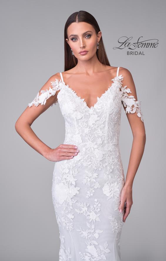 Picture of: Lace Trumpet Wedding Dress with Off the Shoulder Straps in IIII, Style: B1240, Detail Picture 9