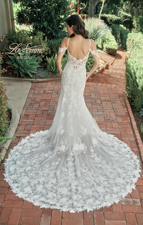 Picture of: Lace Trumpet Wedding Dress with Off the Shoulder Straps in IIII, Style: B1240, Back Picture