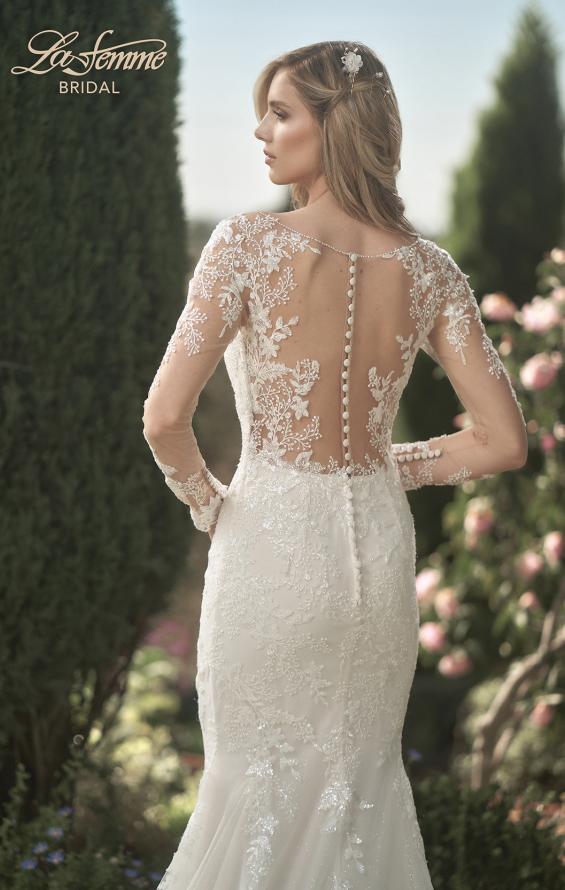 Picture of: Trumpet Gown with Elegant Lace and Scallop Detailing in IIIII, Style: B1163, Detail Picture 2