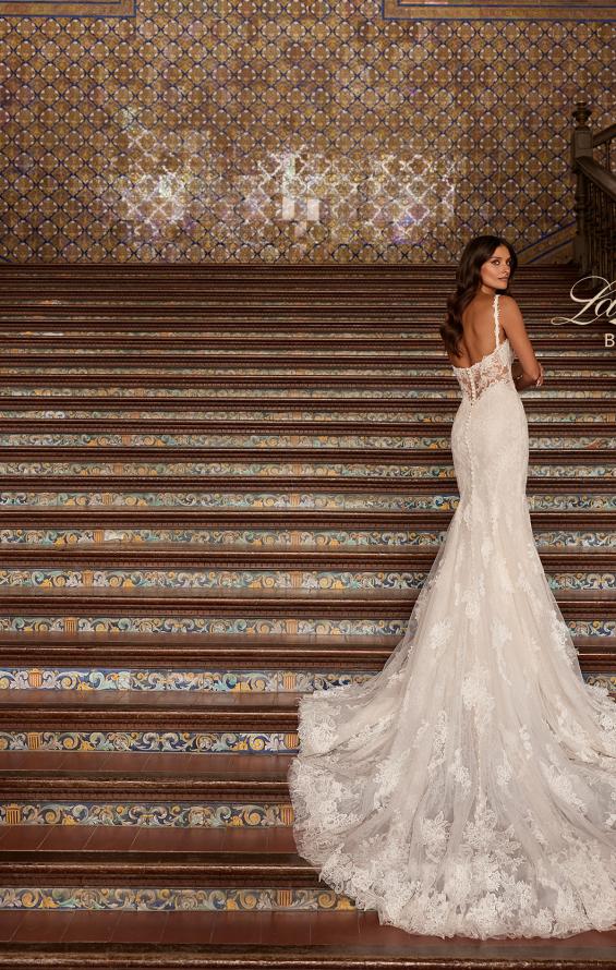 Picture of: Lace Mermaid Wedding Dress with Plunging Neckline in IIIINI, Style: B1473, Detail Picture 4, Landscape