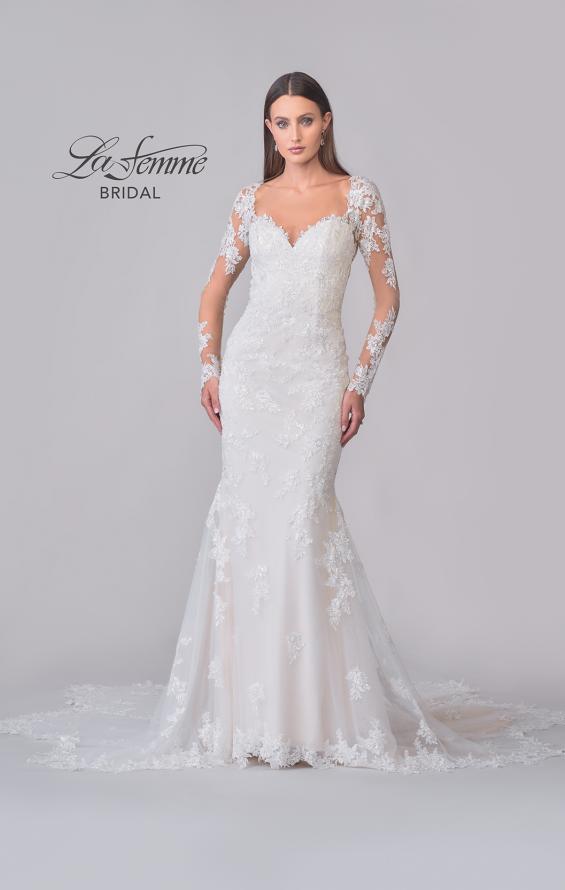 Picture of: Lace Wedding Dress with Stunning Clover Train and Long Illusion Sleeves in IIINI, Style: B1279, Detail Picture 4