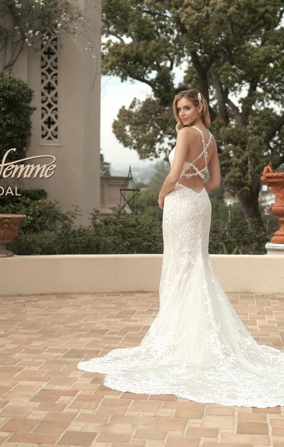 Picture of: Lace Gown with Gorgeous Clover Train and Open Back in IIINII, Style: B1241, Detail Picture 9, Landscape