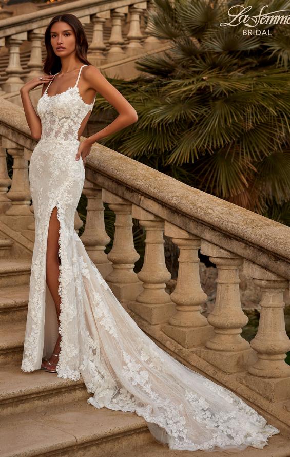Picture of: Lace Wedding Dress with Scallop Edge Slit and Square Neckline in IIINII, Style: B1318, Back Picture