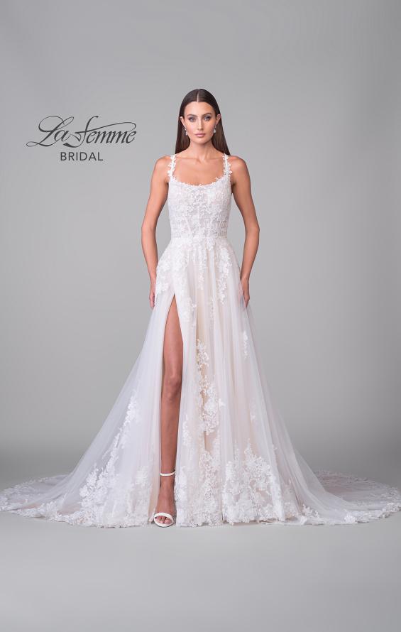 Picture of: Pretty A-Line Gown with Square Neckline and Lace Applique in IIINW, Style: B1287, Detail Picture 5