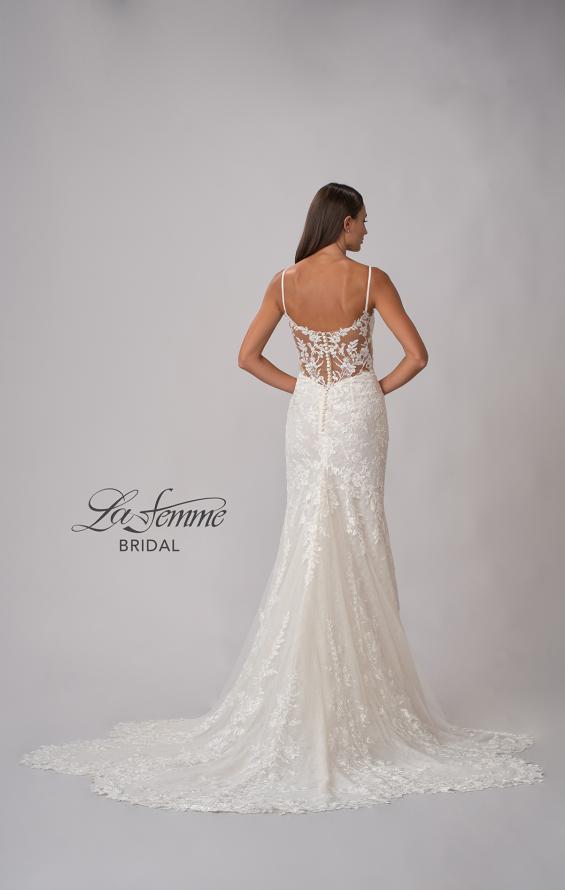 Picture of: Wedding Gown with Beautiful Clover Train and Lace Applique in IILIII, Style: B1158, Detail Picture 9