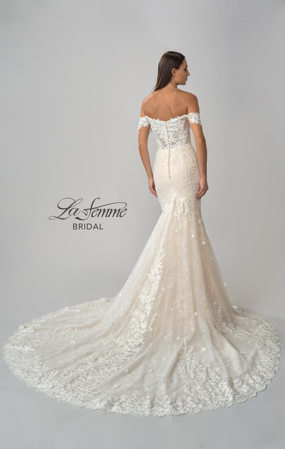 Picture of: Off the Shoulder Lace Deep V Wedding Gown in IINB, Style: B1016, Detail Picture 10