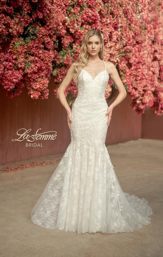 Picture of: Lace Trumpet Wedding Dress with Open Back in IINI, Style: B1010, Main Picture