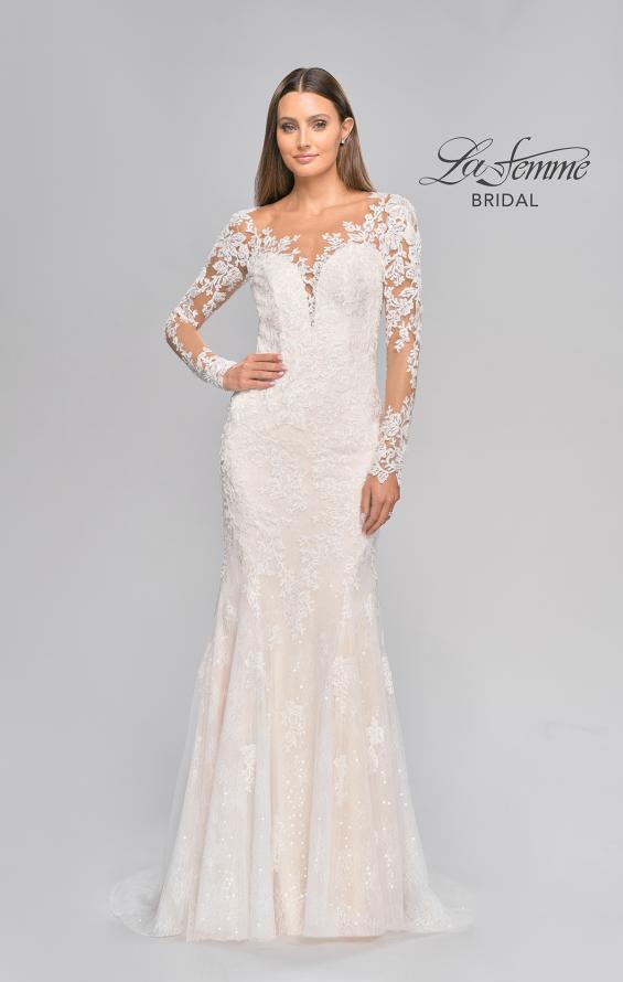 Picture of: Long Sleeve Embellished Lace Trumpet Dress in IINI, Style: B1018, Detail Picture 10