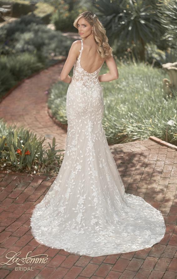 Picture of: Fitted Wedding Dress with V Neck and Beading in IINI, Style: B1071, Back Picture