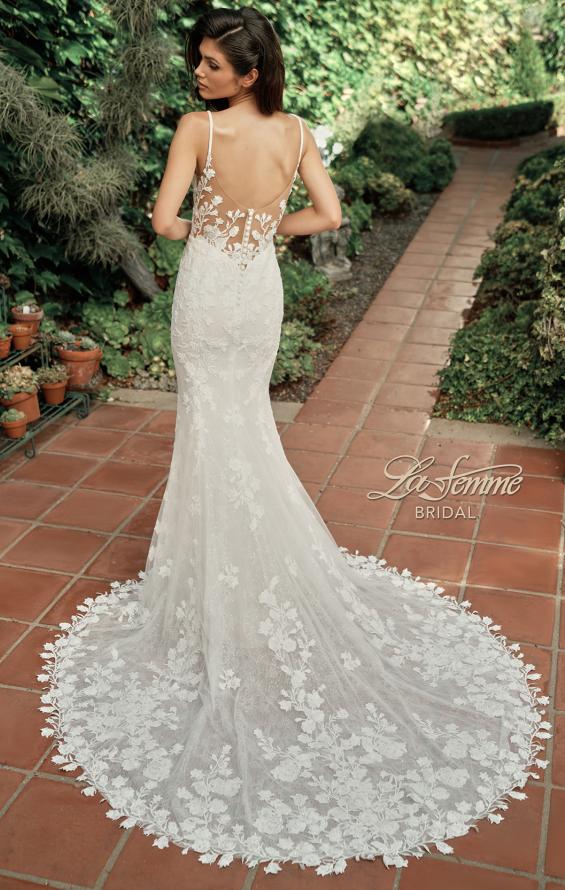 Picture of: V-Neck Lace Wedding Dress with Elegant Lace Trim Train in IINI, Style: B1286, Back Picture