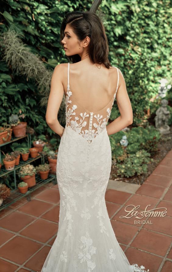 Picture of: V-Neck Lace Wedding Dress with Elegant Lace Trim Train in IINI, Style: B1286, Detail Picture 2