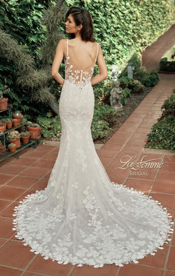 Picture of: V-Neck Lace Wedding Dress with Elegant Lace Trim Train in IINI, Style: B1286, Detail Picture 4