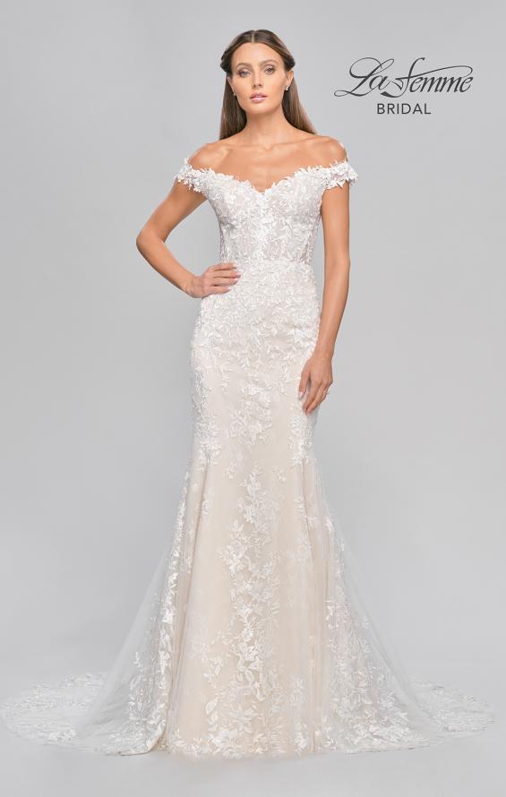 Picture of: Ornate Lace Wedding Dress with Off Shoulder Top in IINI, Style: B1014, Detail Picture 5