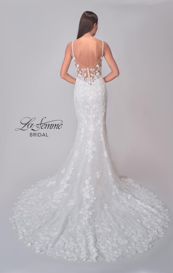 Picture of: V-Neck Lace Wedding Dress with Elegant Lace Trim Train in IINI, Style: B1286, Detail Picture 6