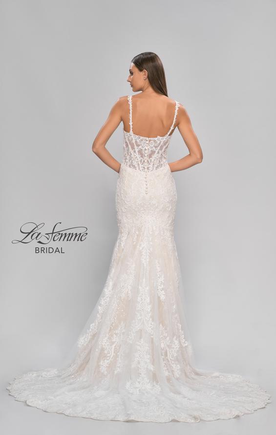 Picture of: Trumpet Lace V-Neck Wedding Gown in IINI, Style: B1003, Detail Picture 7
