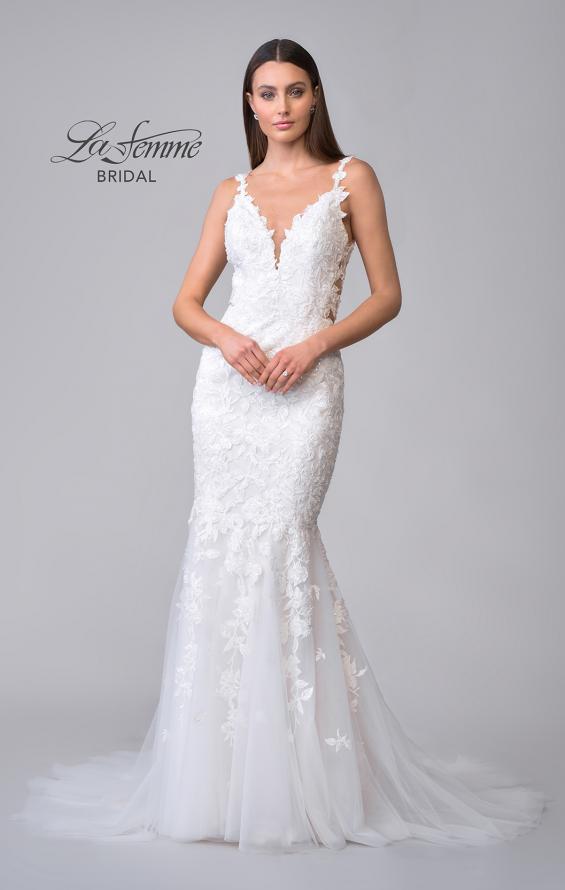 Picture of: Illusion Lace Back Wedding Gown with Trumpet Skirt in IINI, Style: B1034, Detail Picture 7