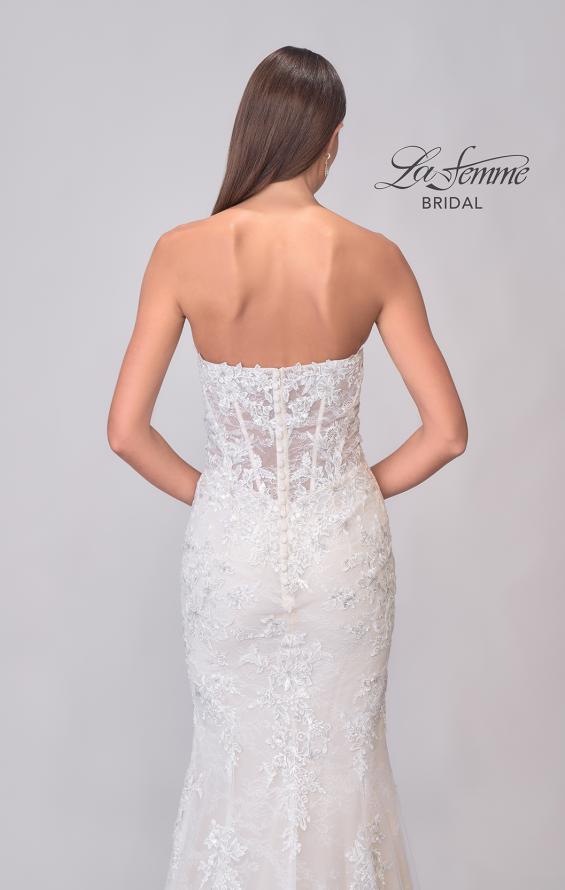 Picture of: Strapless Gown with Beautiful Lace Applique and a Plunge Neckline in IINN, Style: B1257, Detail Picture 8