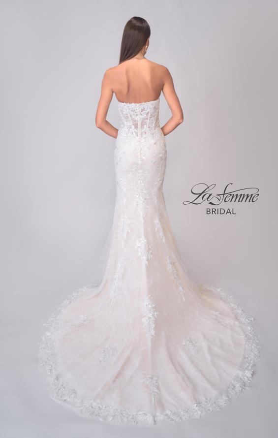 Picture of: Strapless Gown with Beautiful Lace Applique and a Plunge Neckline in IINN, Style: B1257, Detail Picture 5