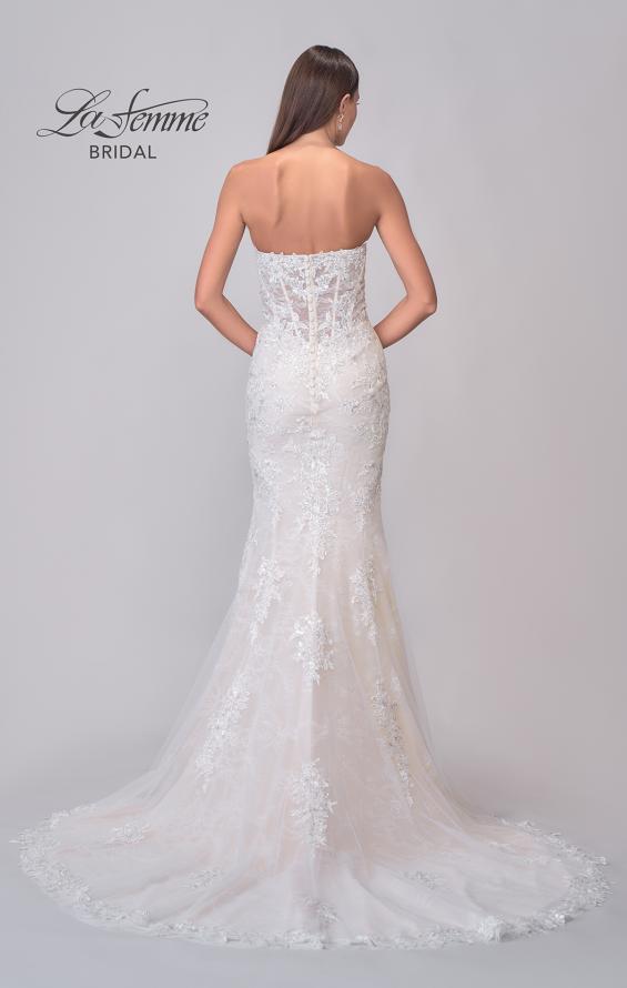 Picture of: Strapless Gown with Beautiful Lace Applique and a Plunge Neckline in IINN, Style: B1257, Detail Picture 6
