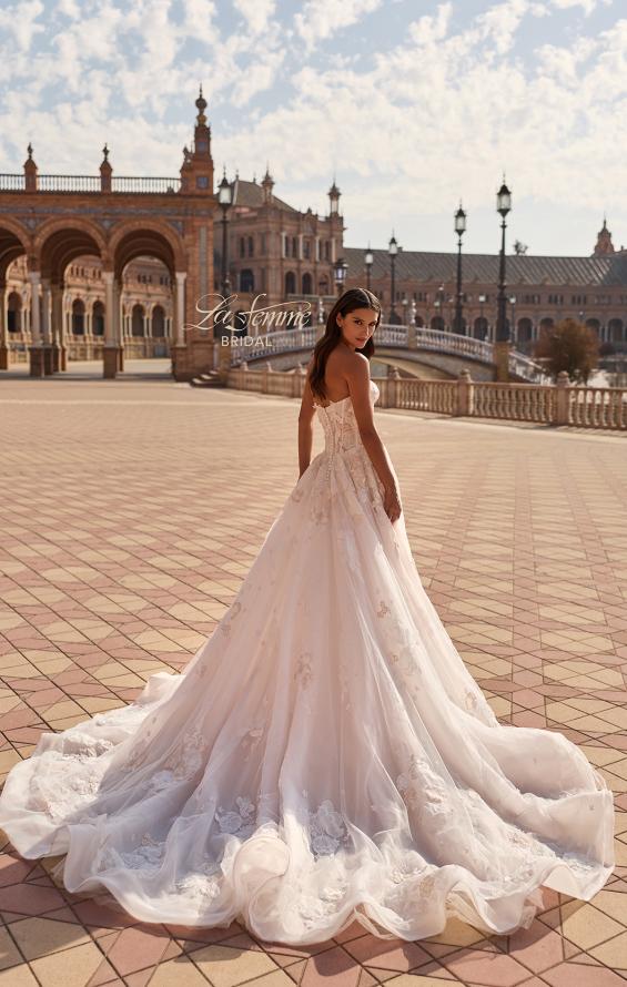 Picture of: Strapless Floral Lace A-Line Wedding Dress in IIPII, Style: B1479, Back Picture