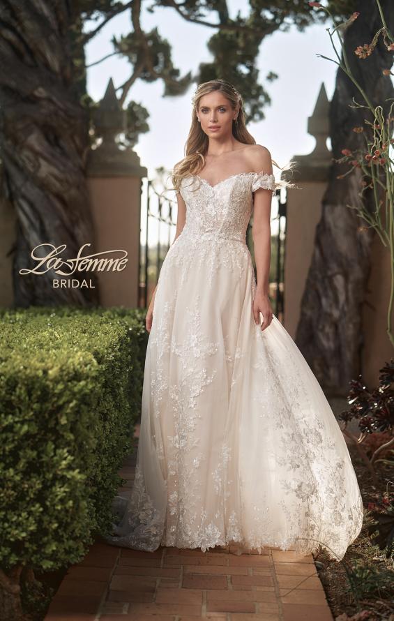 Picture of: Off the Shoulder A-Line Lace Wedding Dress in INI, Style: B1006, Detail Picture 6