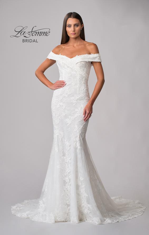 Picture of: Elegant Off the Shoulder Lace Wedding Dress in WWIII, Style: B1250, Detail Picture 4