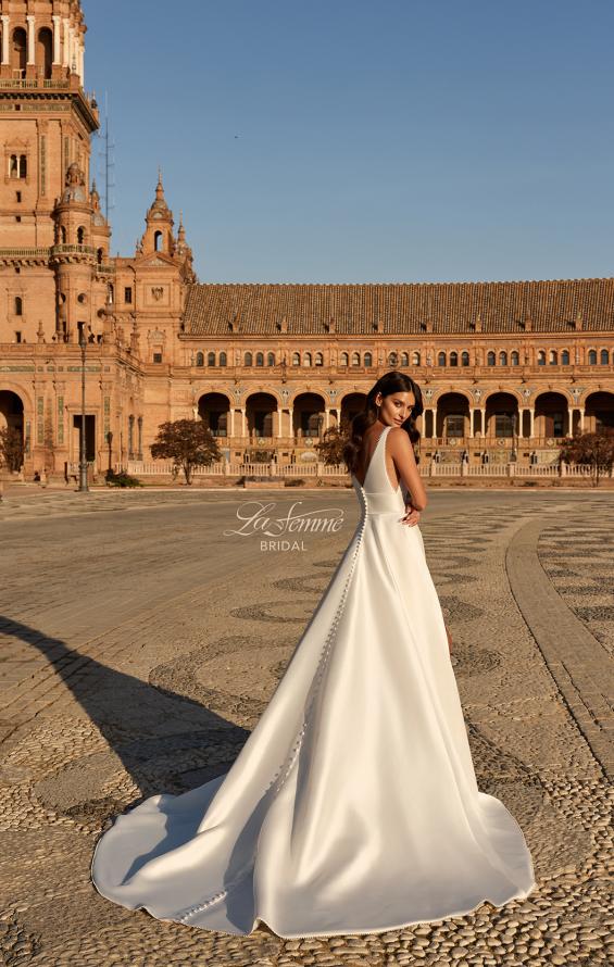 Picture of: Mikado A-Line Bridal Gown with Slit and Train in ivory, Style: B1430, Detail Picture 4