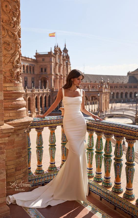 Picture of: Simple Satin Fit and Flare Wedding Dress with Bow Train in ivory, Style: B1488, Detail Picture 4