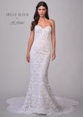 Picture of: Strapless Lace Wedding Gown with Sweeheart Top and Clover Train in WIINI, Style: J2219, Detail Picture 14