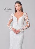 Picture of: Trumpet Style Wedding Dress with Stunning Clover Shape Train and Sleeves in III, Style: B1299, Detail Picture 10