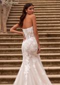 Picture of: Strapless Chic Lace Wedding Dress with Bustier Illusion Bodice in WIINI, Style: B1349, Detail Picture 3