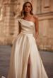 Picture of: Timeless Wedding Dress in Beautiful Organza with a Assymmetrical Neckline in ivory, Style: B1397, Detail Picture 1
