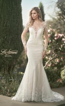 Picture of: Trumpet Gown with Elegant Lace and Scallop Detailing in IIIII, Style: B1163, Main Picture