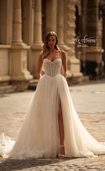 Picture of: Romatic Wedding Dress with Pearl Beaded Corset and Full Skirt in IIINI, Style: B1392, Main Picture